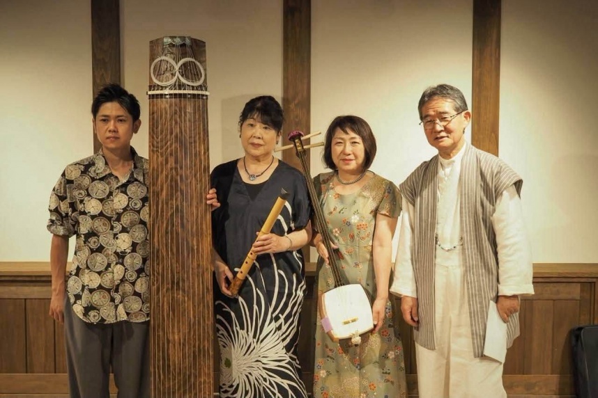 夏の呉服蔵コンサート演奏会の様子